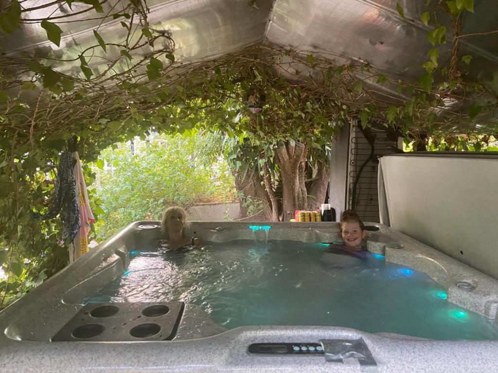 Finca El Rio,, La Casita One Of 2 Self Catering Studios. Pool And Hydrotherapy Jacuzzi Μάλαγα Εξωτερικό φωτογραφία